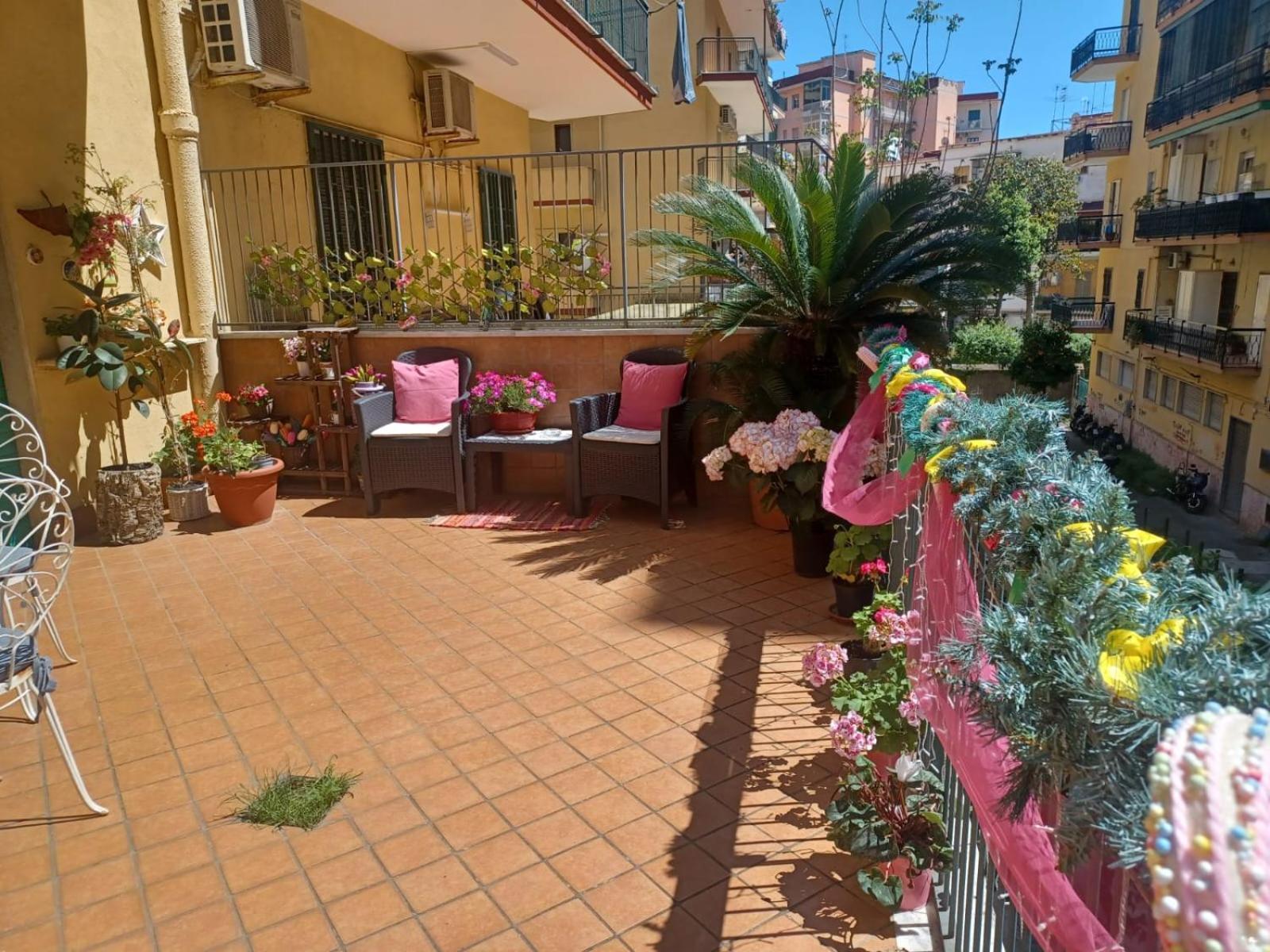 La Terrazza Di Monica & Teresa Bed & Breakfast Portici Ngoại thất bức ảnh